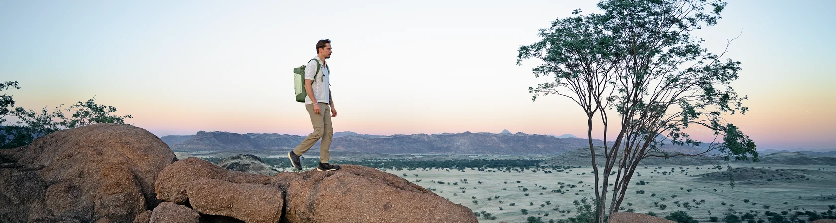 DUFFEL_PRO_ROLLER_SideShot_39_Florian-Rouzic_25