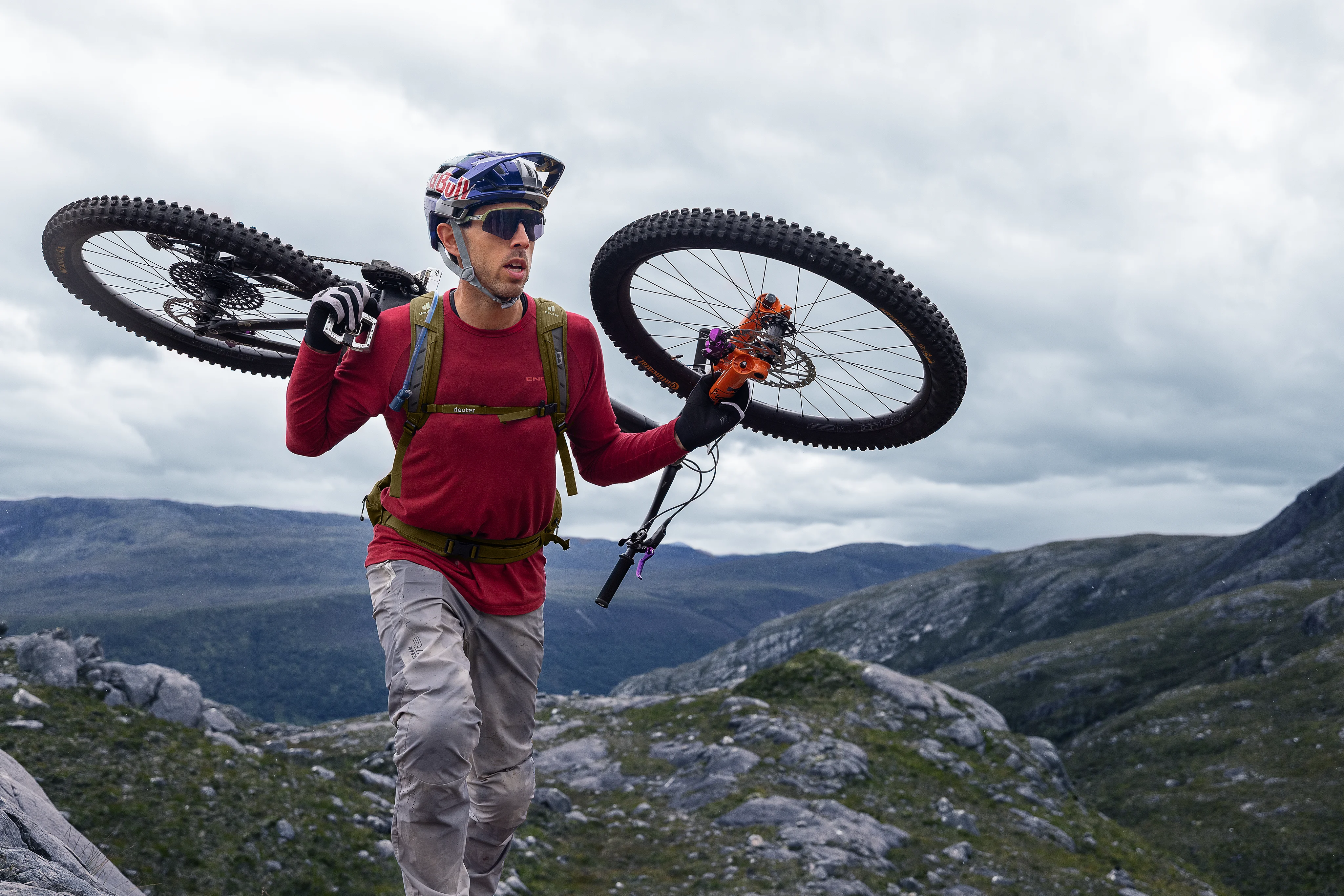 BIKE_Attack_Sidehot_3_2025