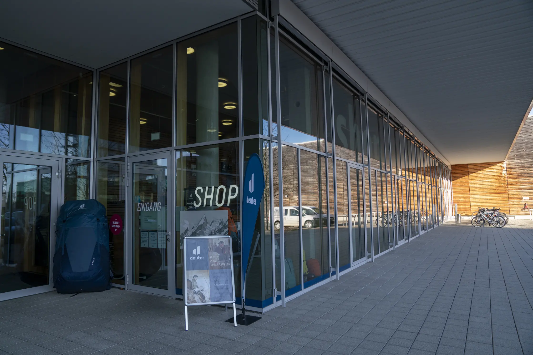 Building, Office Building, Floor, Flooring, Car