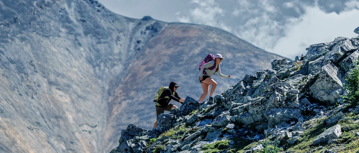 HIKING_Speed_Lite_Pro_Sideshot_5_Sam_Ferguson