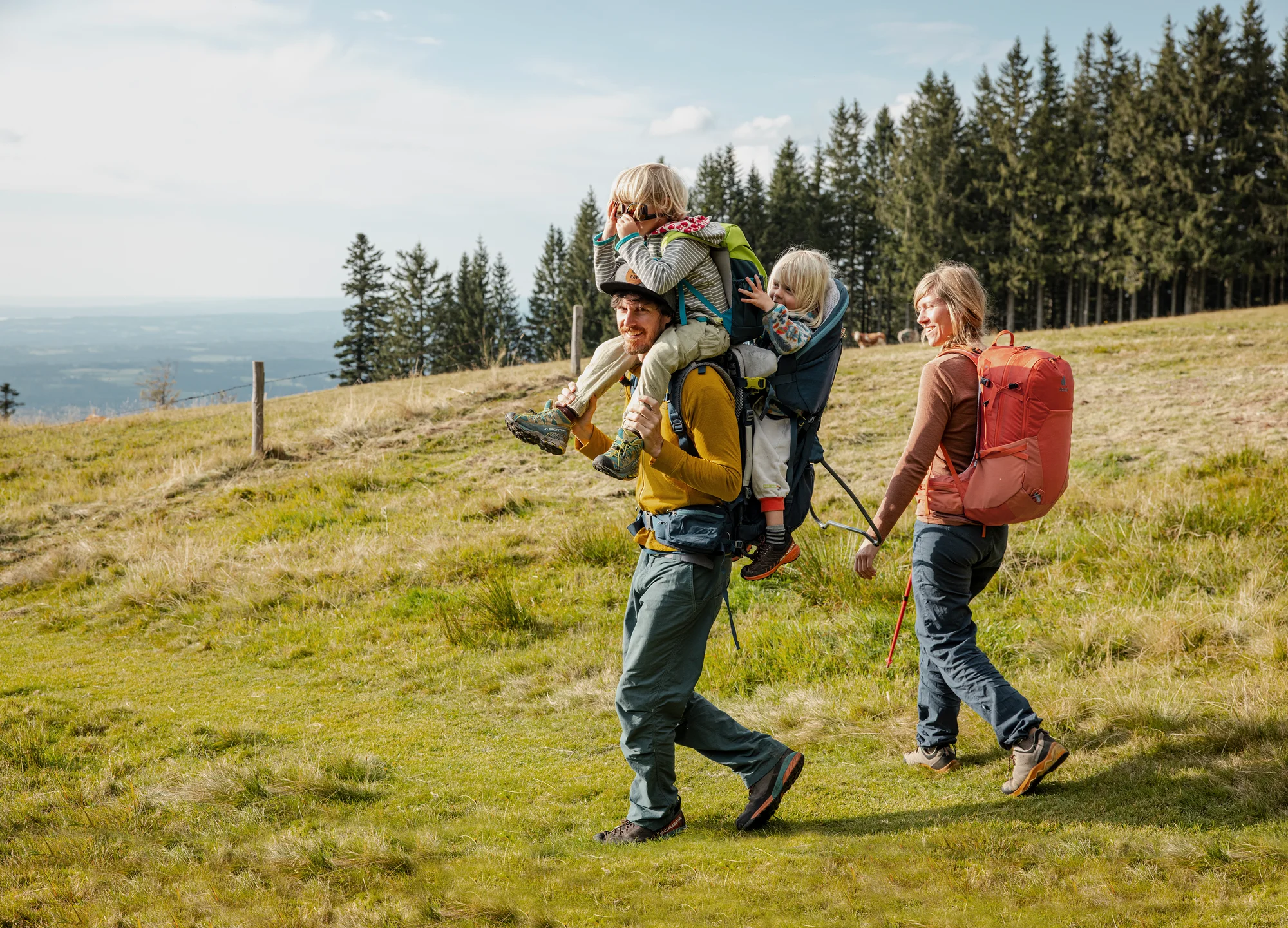 Wandern mit Baby & Kleinkind: So wird der Ausflug zum Erfolg