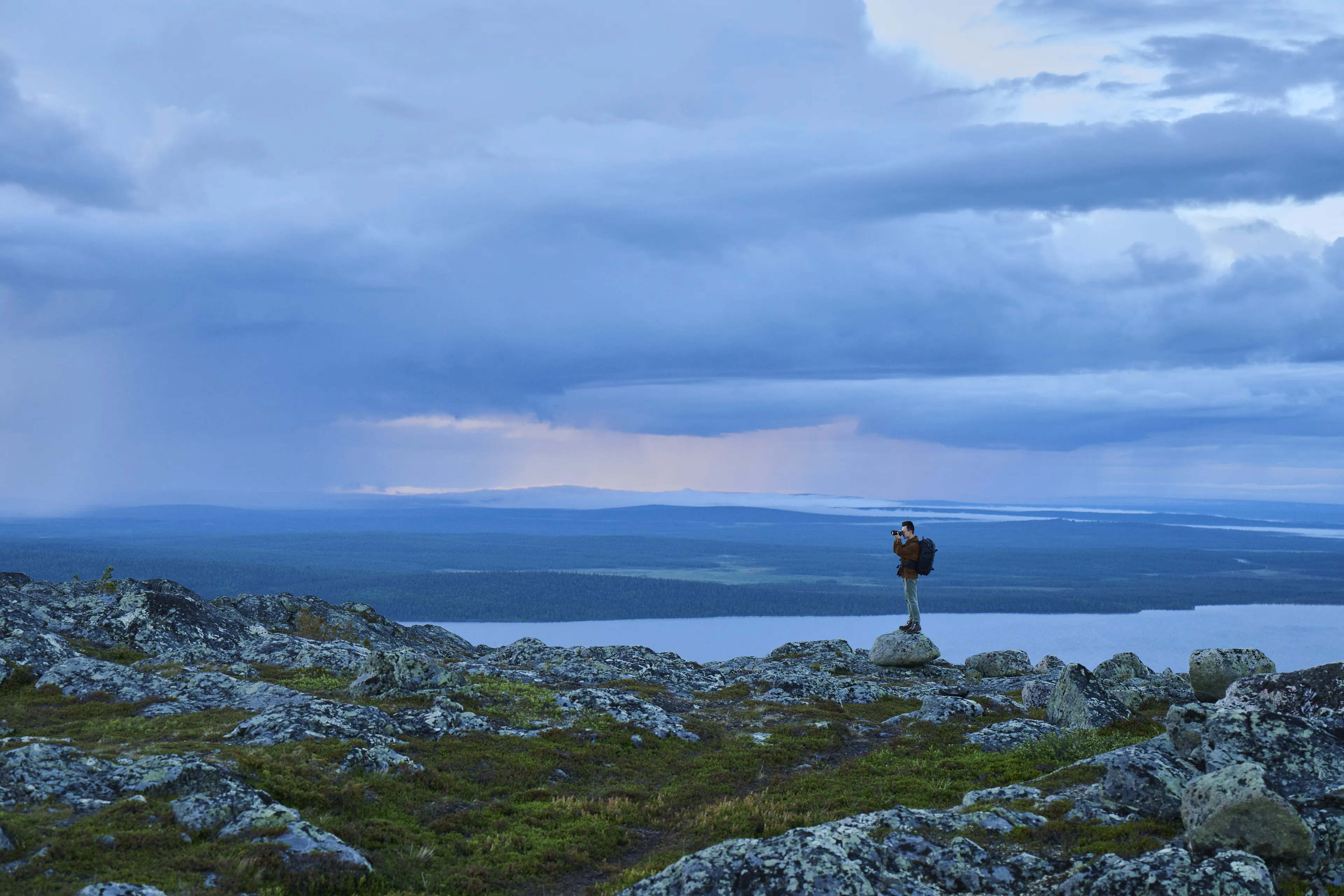 hiking, photography, backpacker, scenic, rocky-terrain