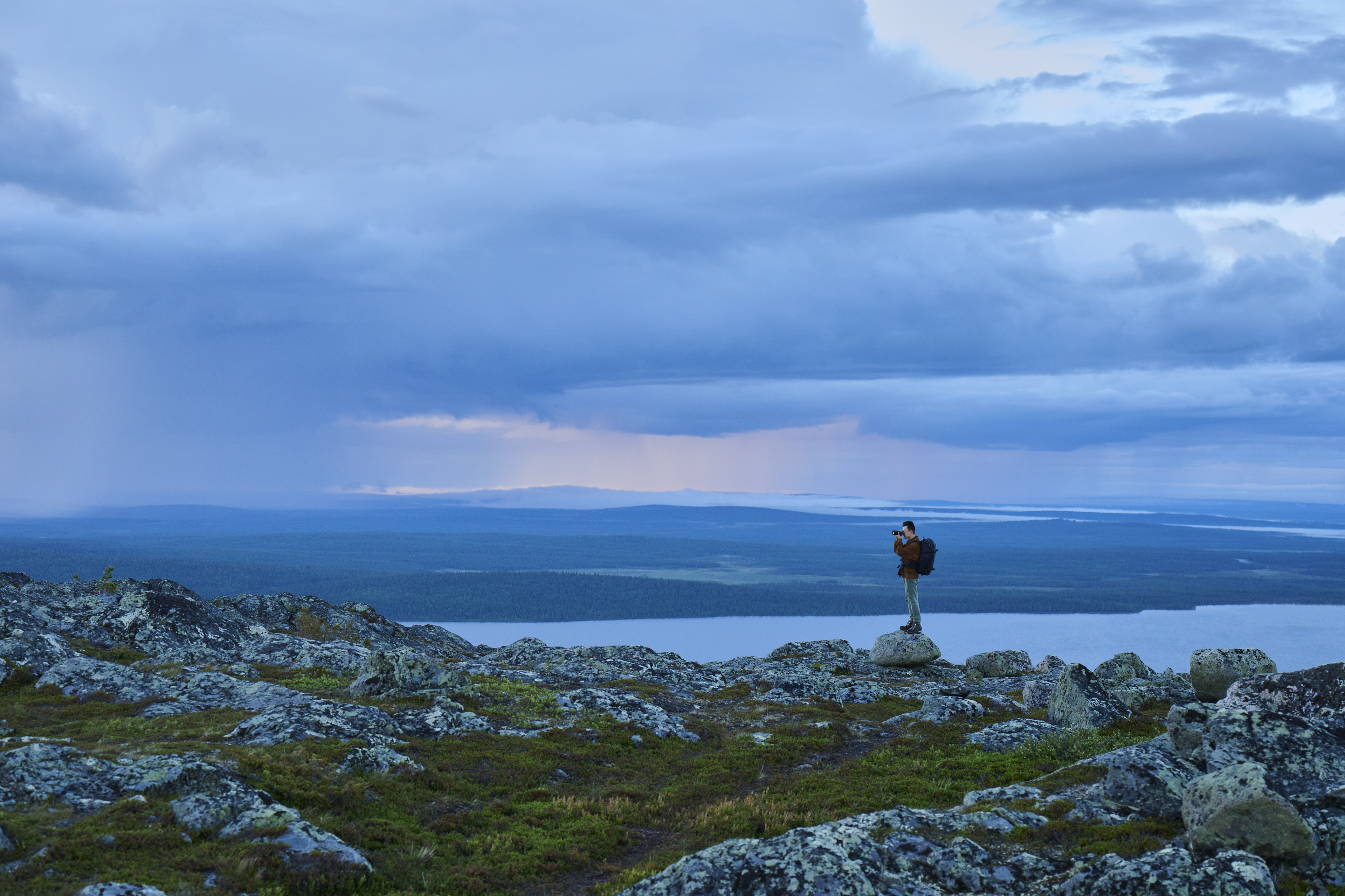 hiking, photography, backpacker, scenic, rocky-terrain