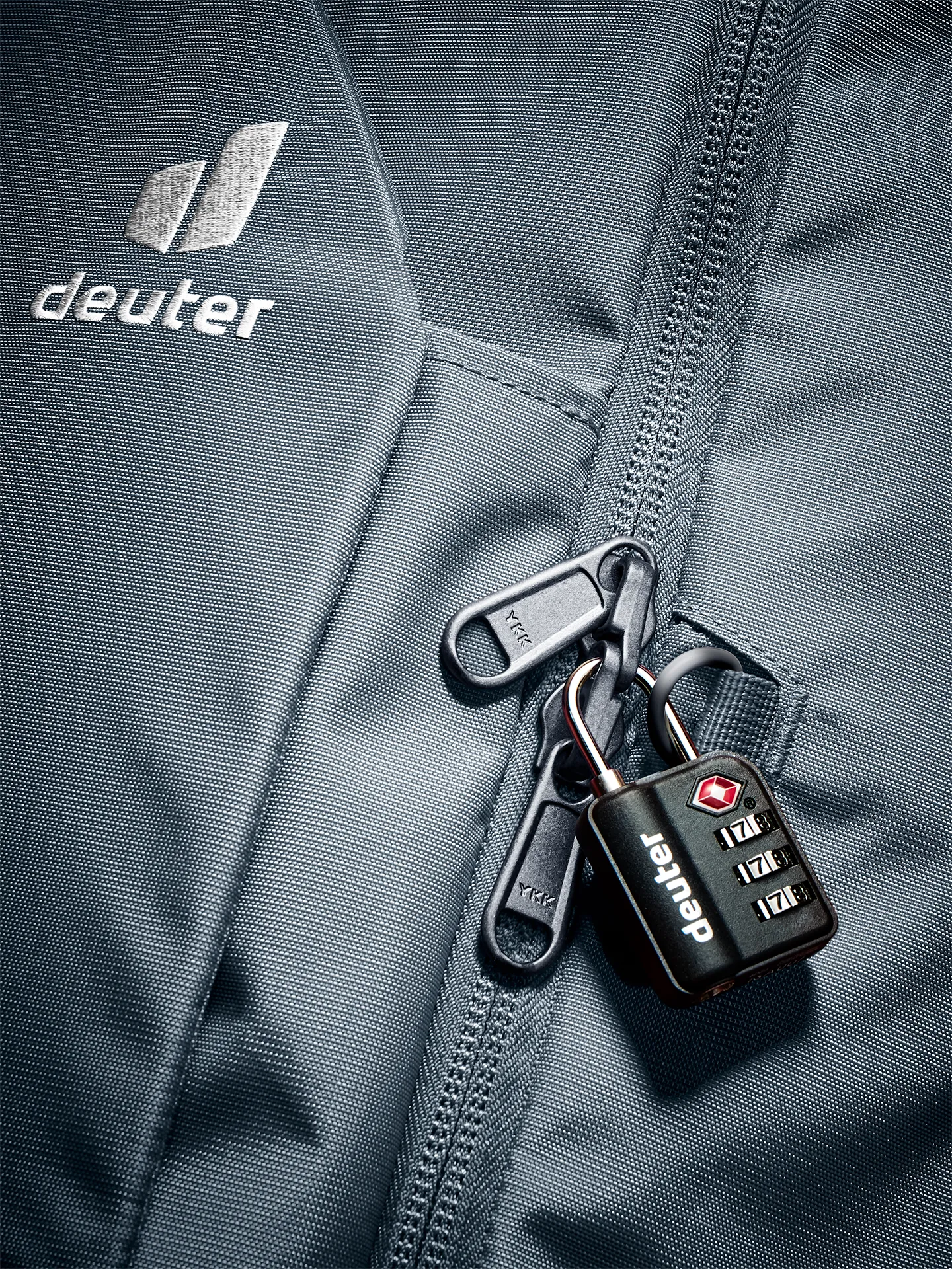 Access Pro 60 SL - Travel backpacks - l black
