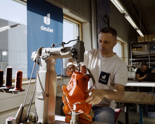 sewing machine, industrial, fabric, orange bag, workshop