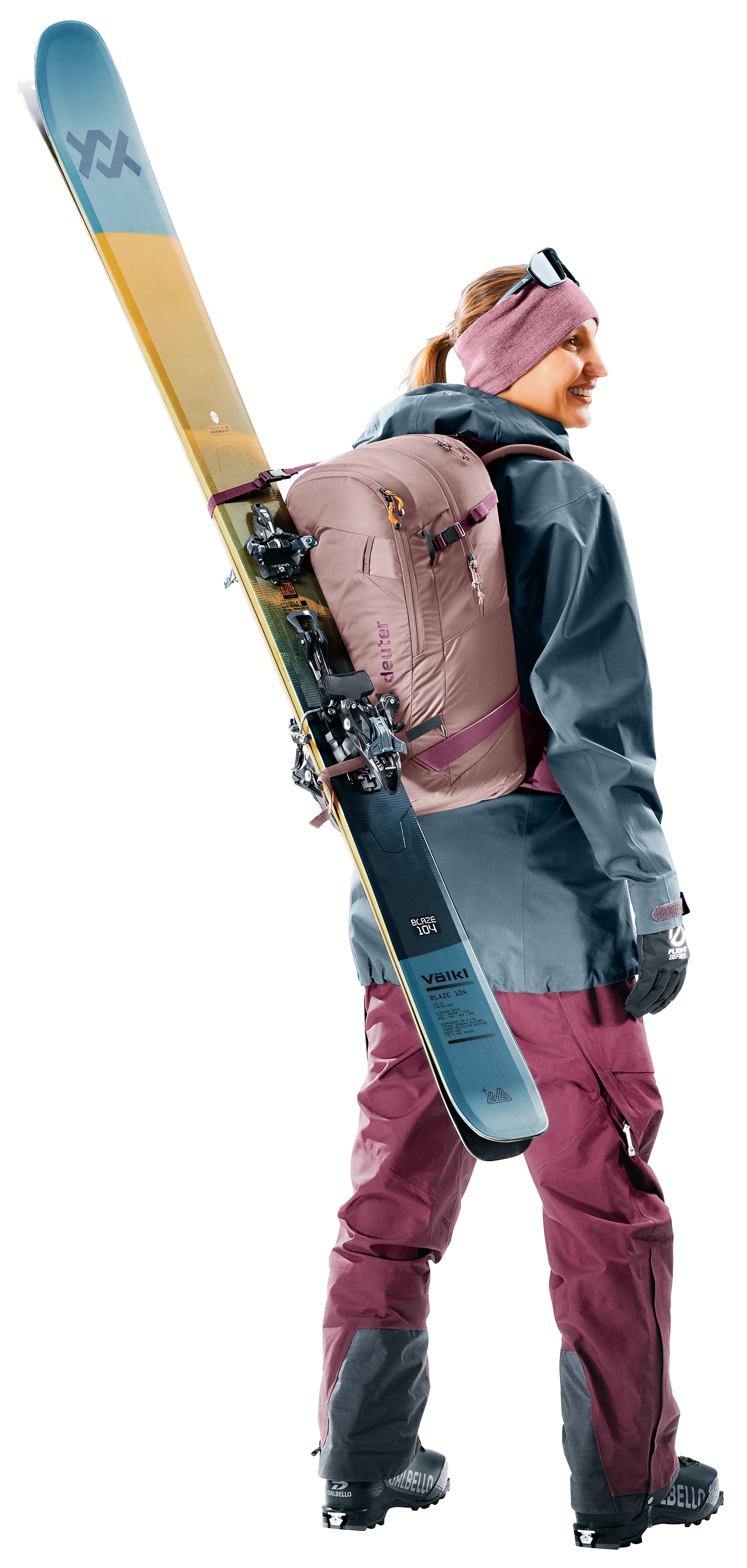 Outdoors, Nature, Pants, Person, Snowboarding