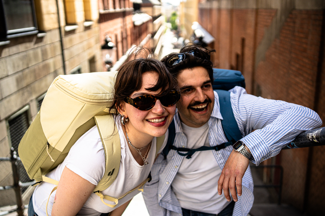Lifestyle_Up-Stockholm_Florian Meinhardt_Sideshot_58 backpack, hiking, travel, couple, city outdoor