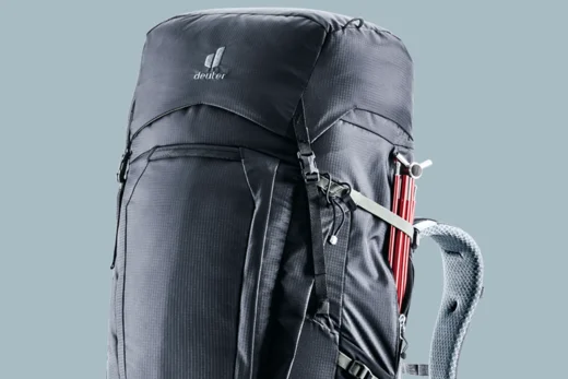 3370125-7000-AircontactPro75plus10_black_close_up_03