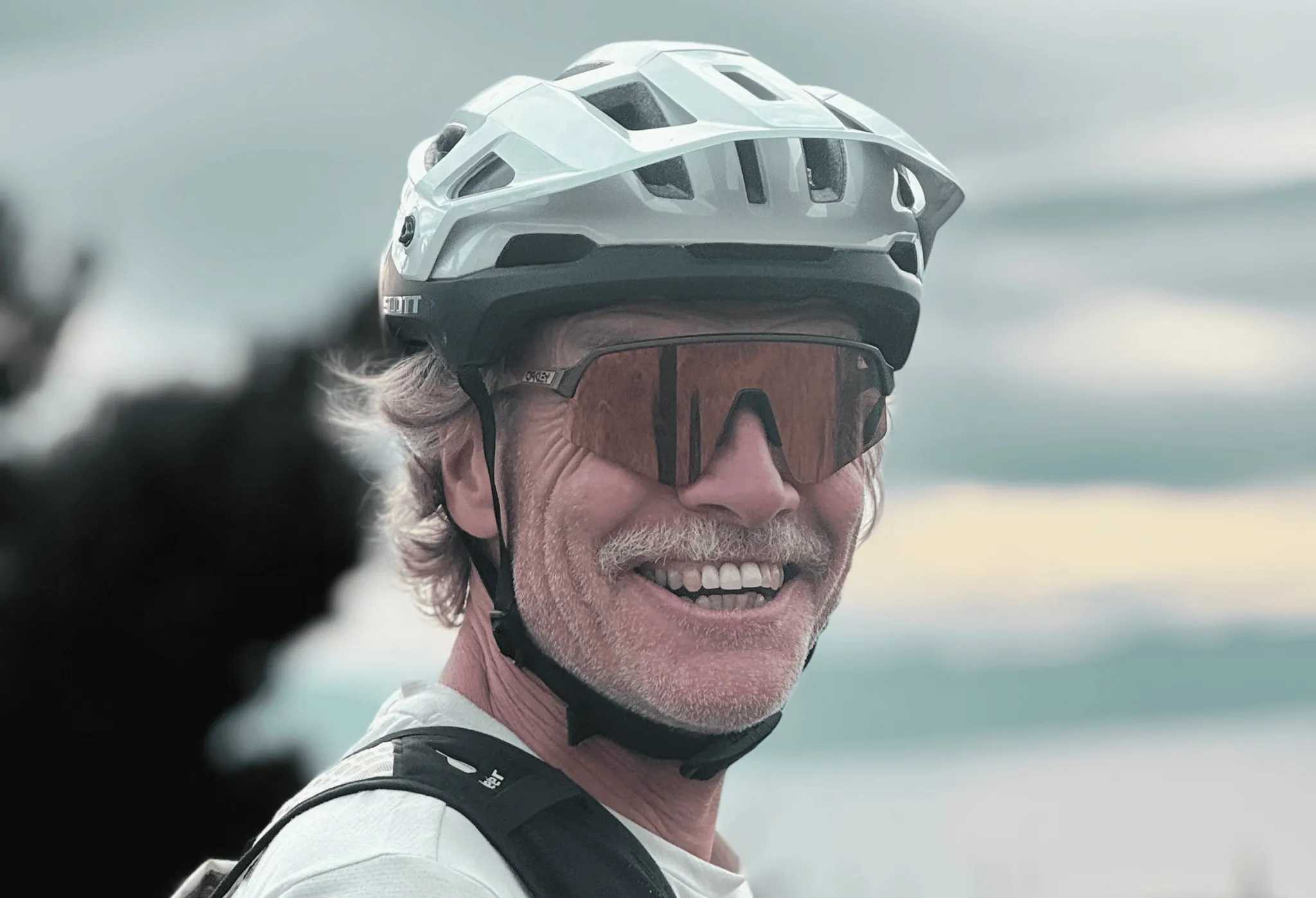 helmet, bike, glasses, smile, outdoors