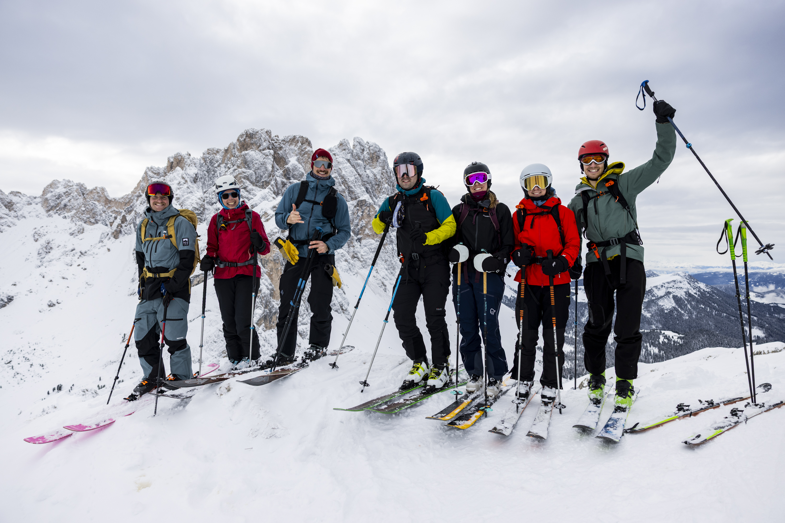 Ski jackets, Ski helmets, Ski goggles, Skis, Winter sports