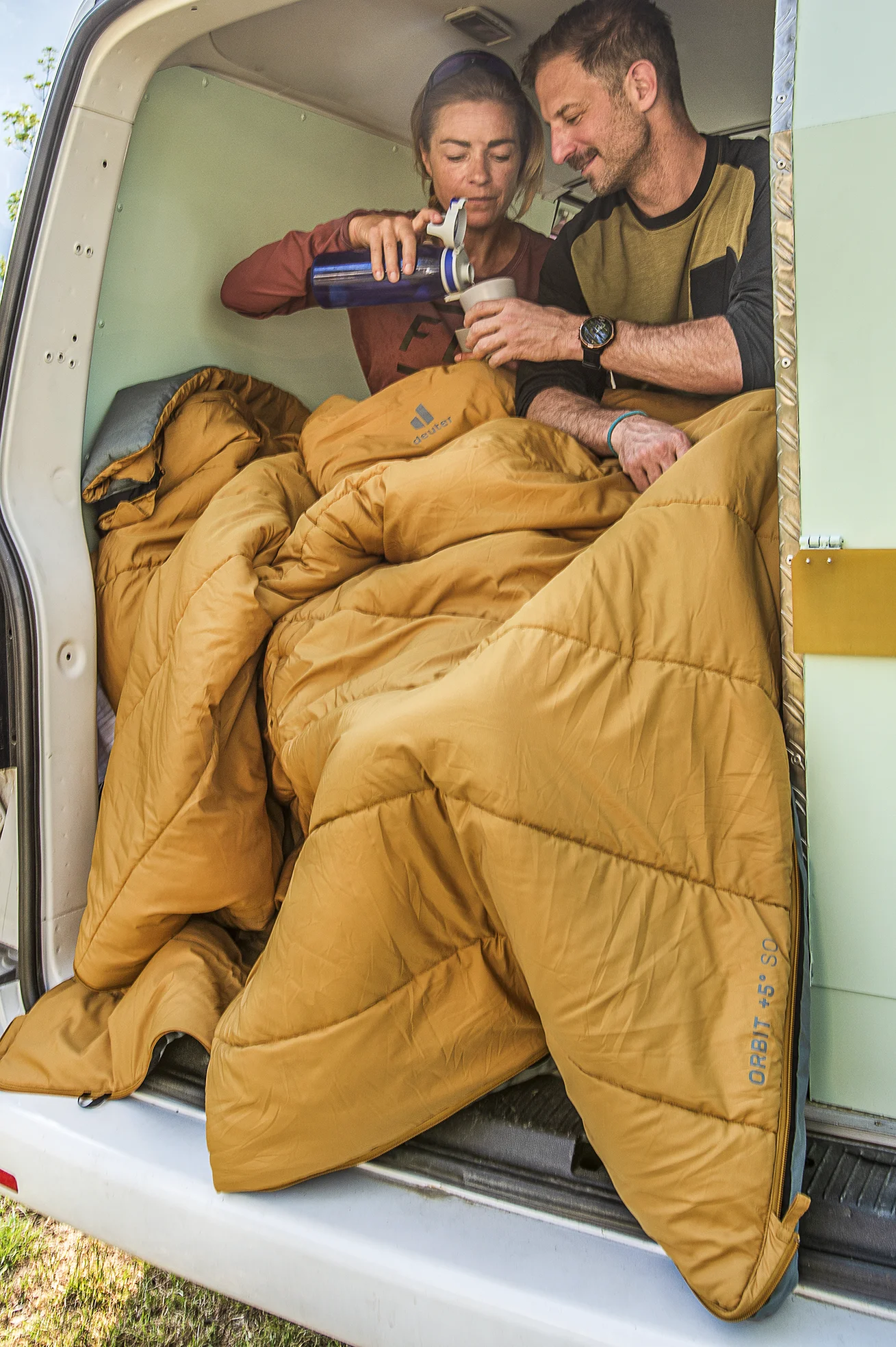 SleepingBag_Orbit_SideShot_3_Jonas_Liebhart Blanket, Adult, Male, Man, Person