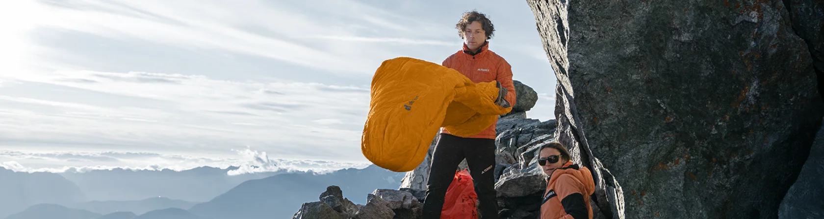 Sleepingbag_ASTRO_Sideshot-3_Jake_Holland_26 Sleepingbag_ASTRO_Sideshot-3_Jake_Holland_26