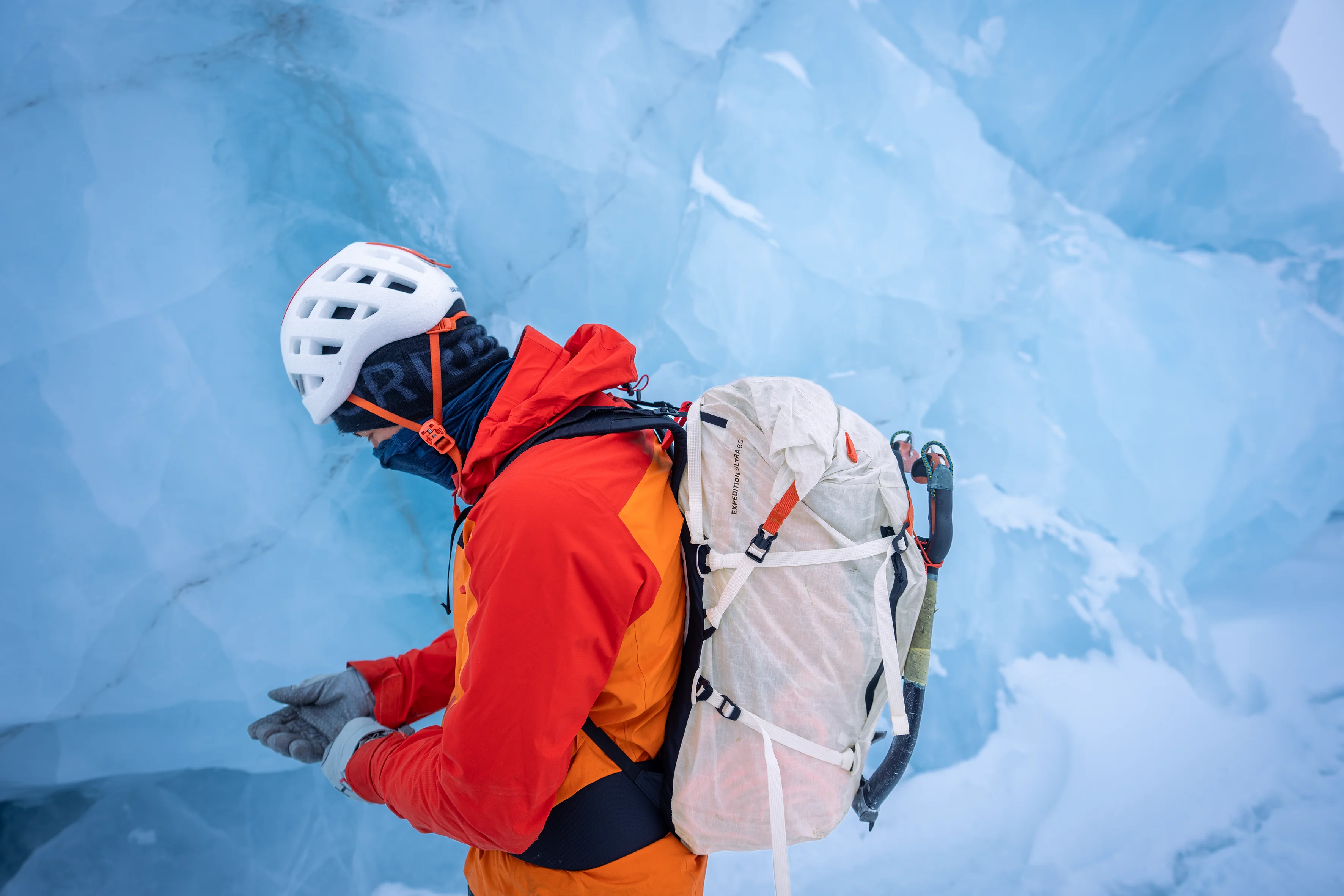 MOUNTAINEERING_Expedition_Ultra_Sideshot-10_Thomas_Monsorno