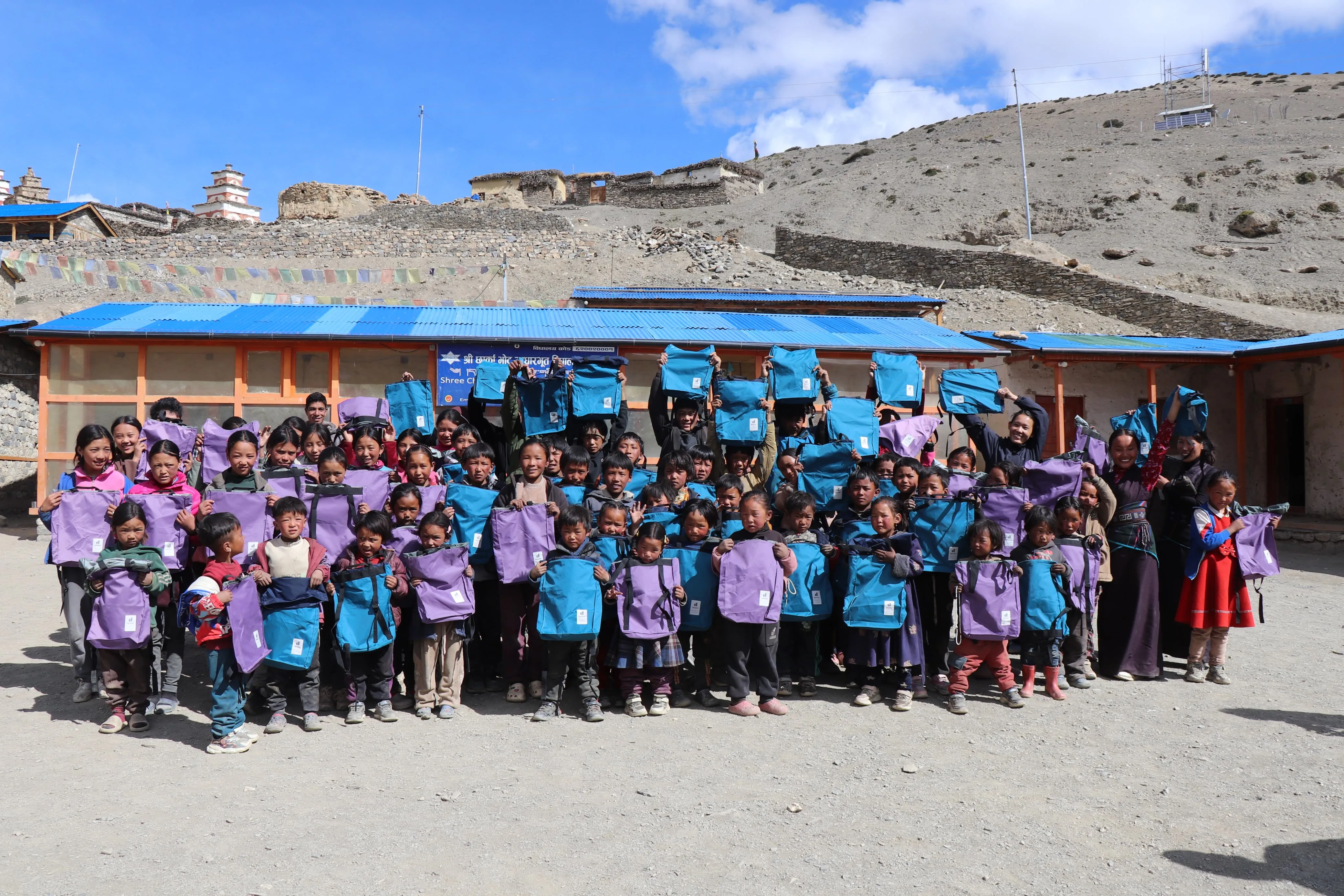 group, children, backpacks, school, outdoor