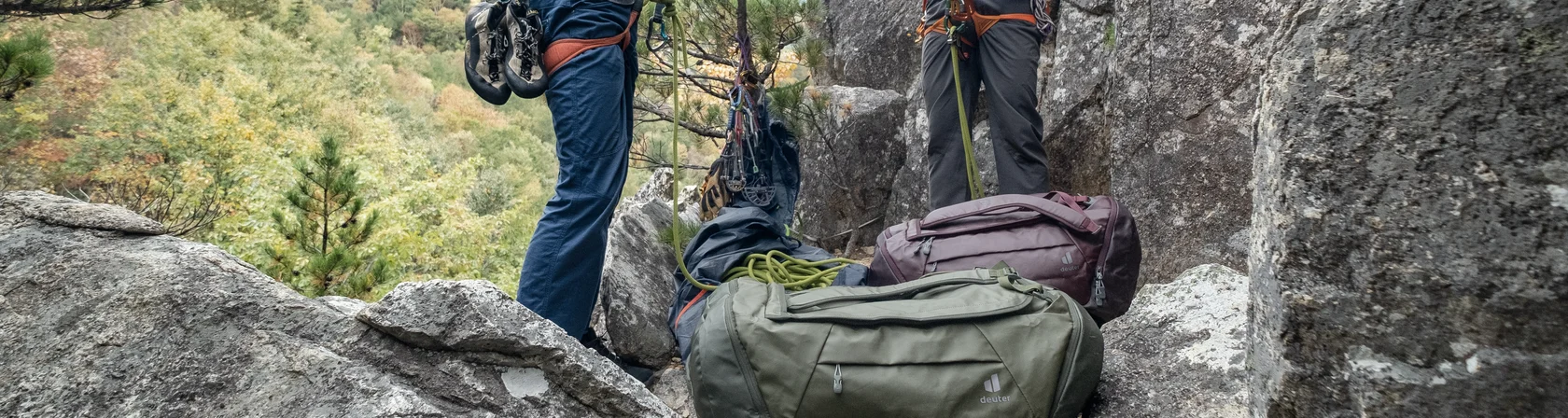 Travel_AviantDuffelPro_SideShot_2_Tristan-Lebeschu_Logo2021 Travel_AviantDuffelPro_SideShot_2_Tristan-Lebeschu_Logo2021