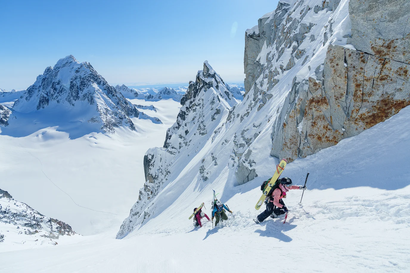 Snowsports_Alproof_Sideshot_8_FrederickMarmsater@2x