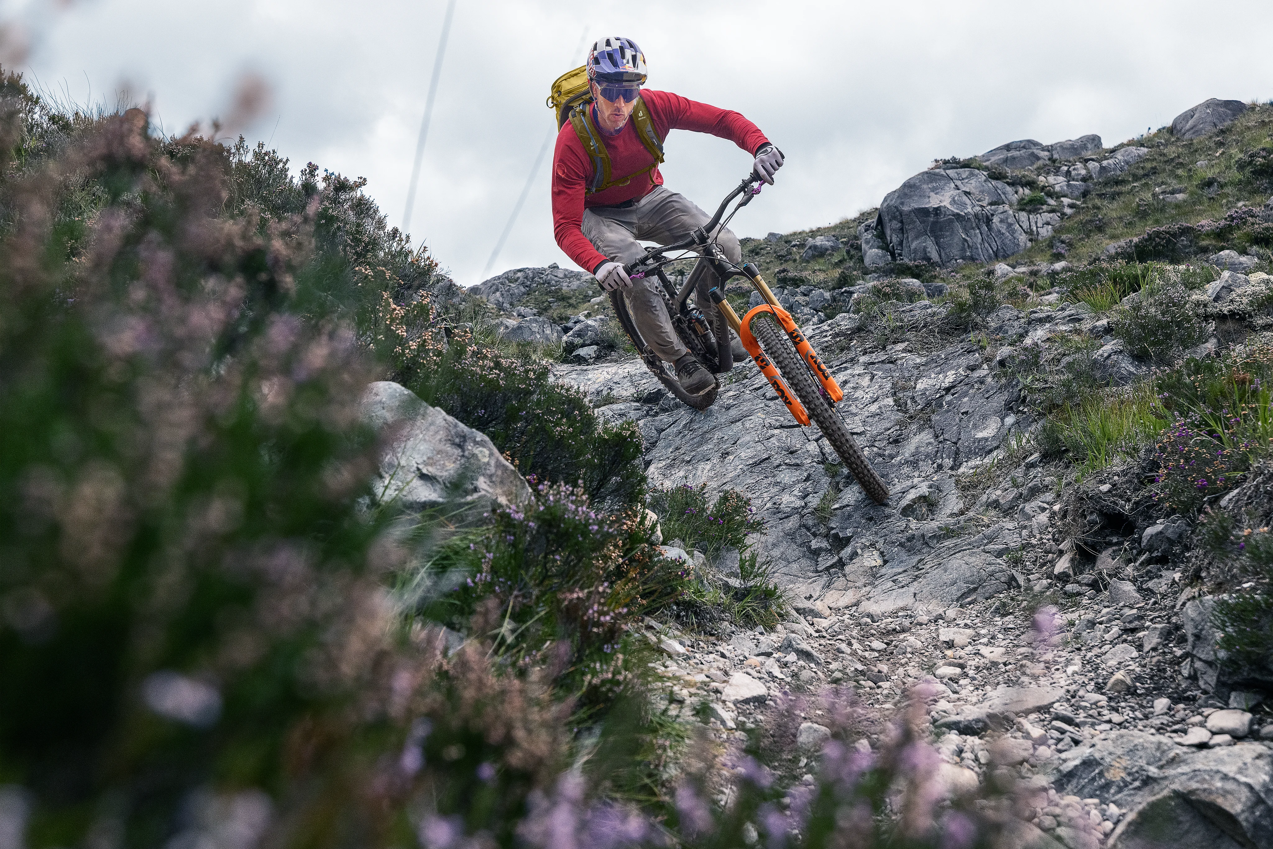 BIKE_Attack_Sidehot_14_2025