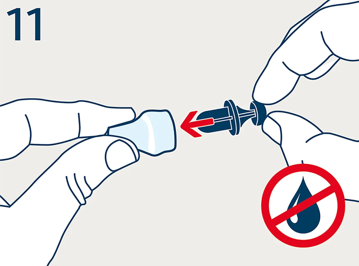 11_STREAMER-Flask_cleaning_2026 glove, injection, medical, needle, no water droplet