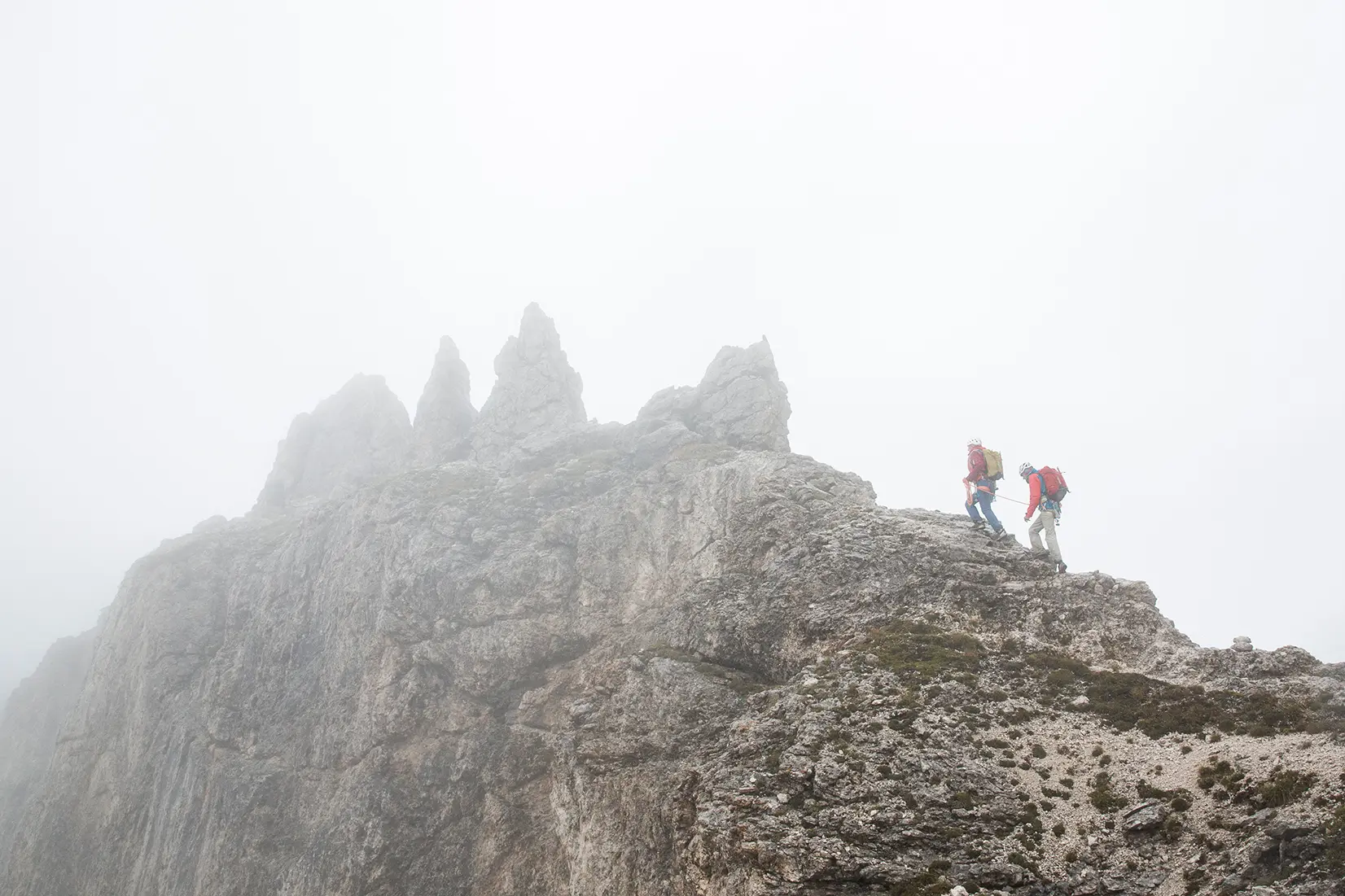 Deuter_VDBS_Ausbildung_2019_Sella_Produktshoot_Julian_Bueckers_Lo_Res_153 Hiking, Nature, Outdoors, Person, Cliff