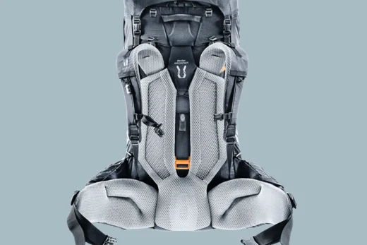 3370125-7000-AircontactPro75plus10_black_close_up_02