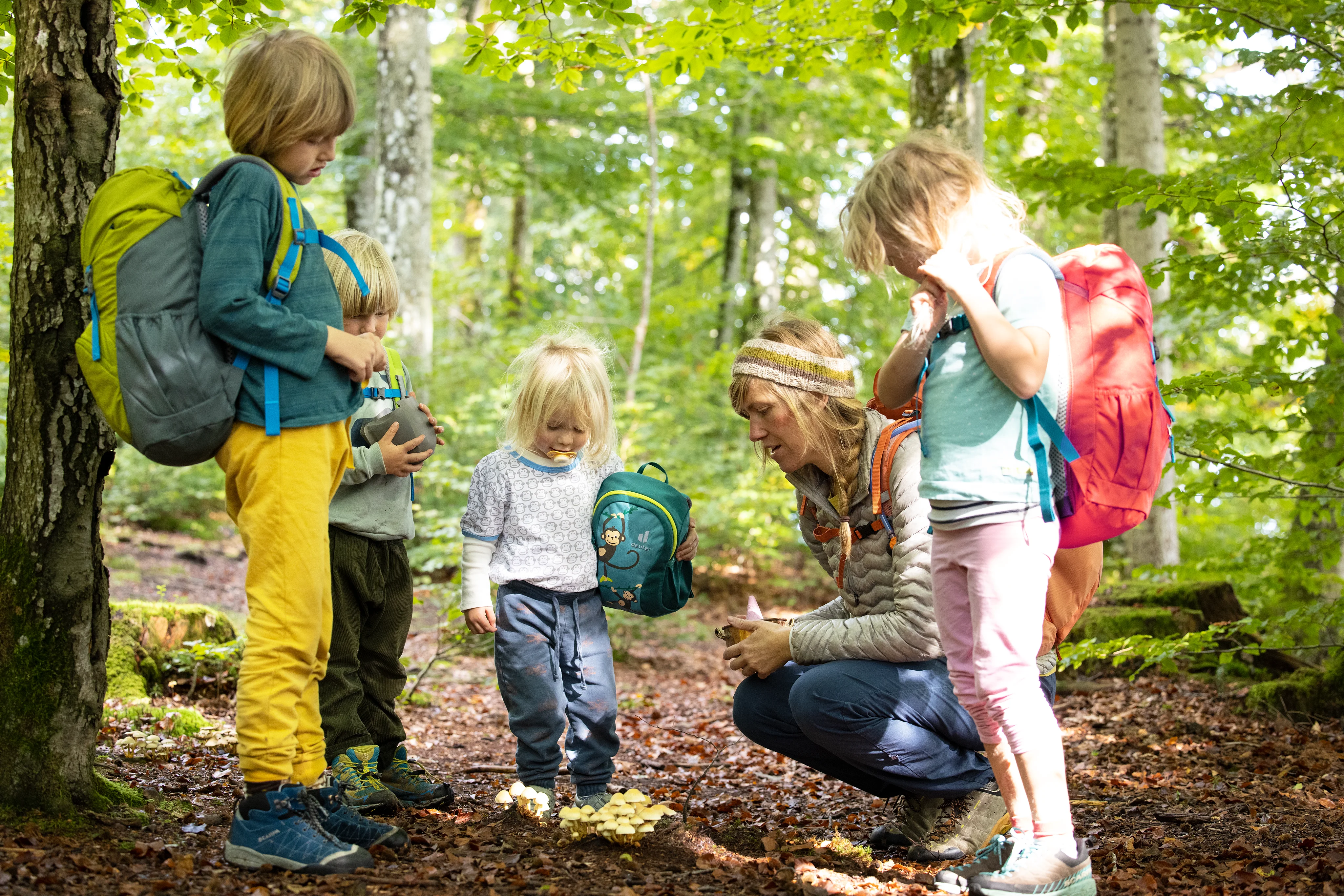 Kids_Junior_SideShot_3_JulianBckers