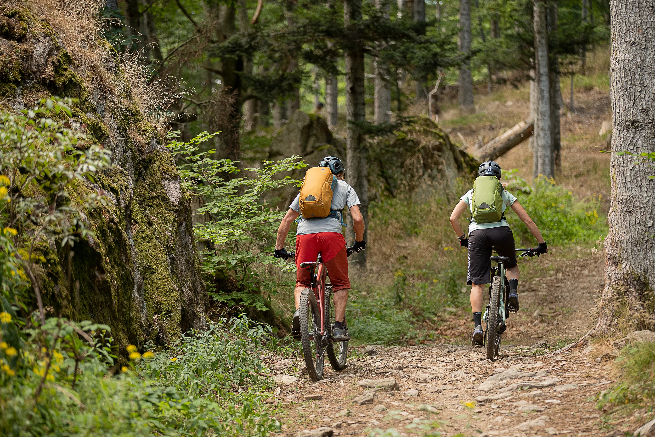 Bike_RaceAir_Sideshot_17_David_Schultheiss